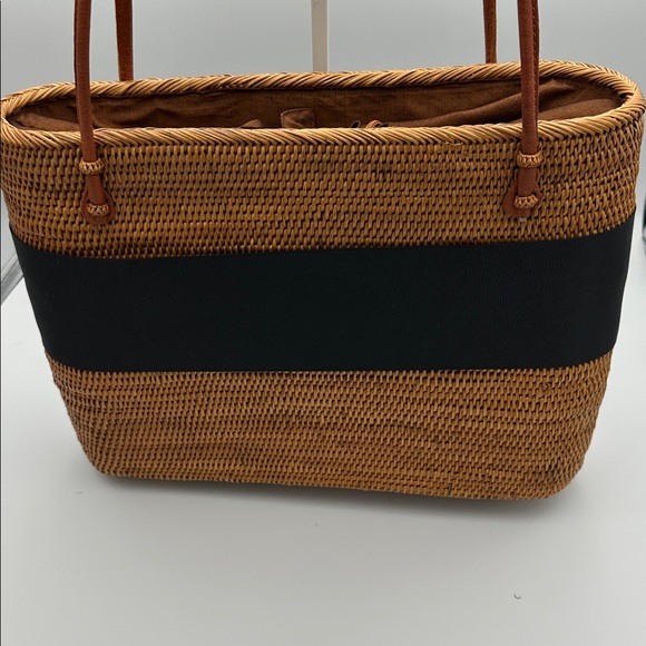 Lisi Lerch Bosom Buddy Bag with Black Bow & starfish - Picture 5 of 14